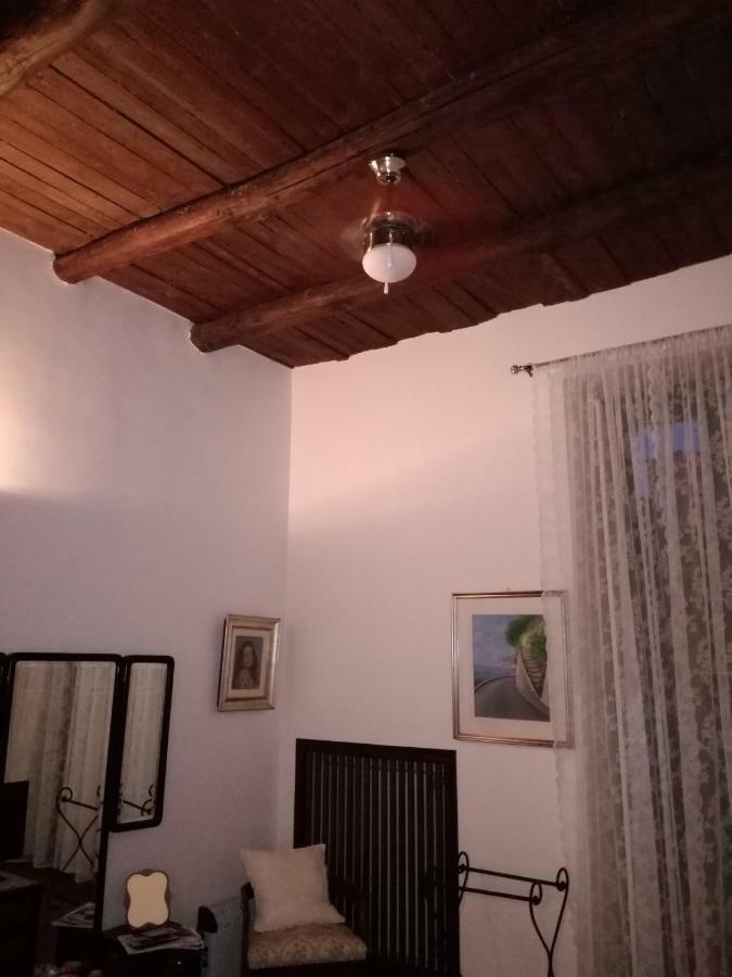 Bed and Breakfast In Via Roma Салерно Экстерьер фото