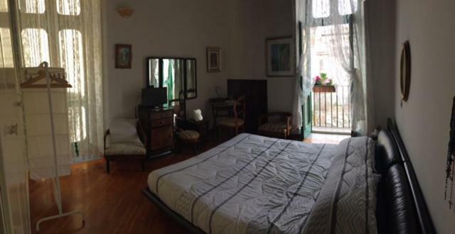 Bed and Breakfast In Via Roma Салерно Экстерьер фото